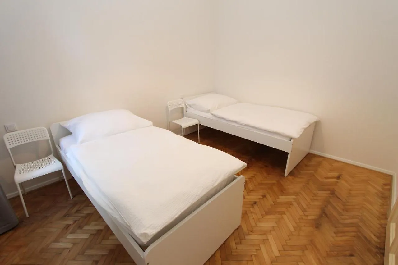Zizka Home Apartments Prag