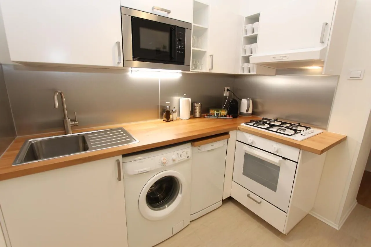 Zizka Home Apartments Prag