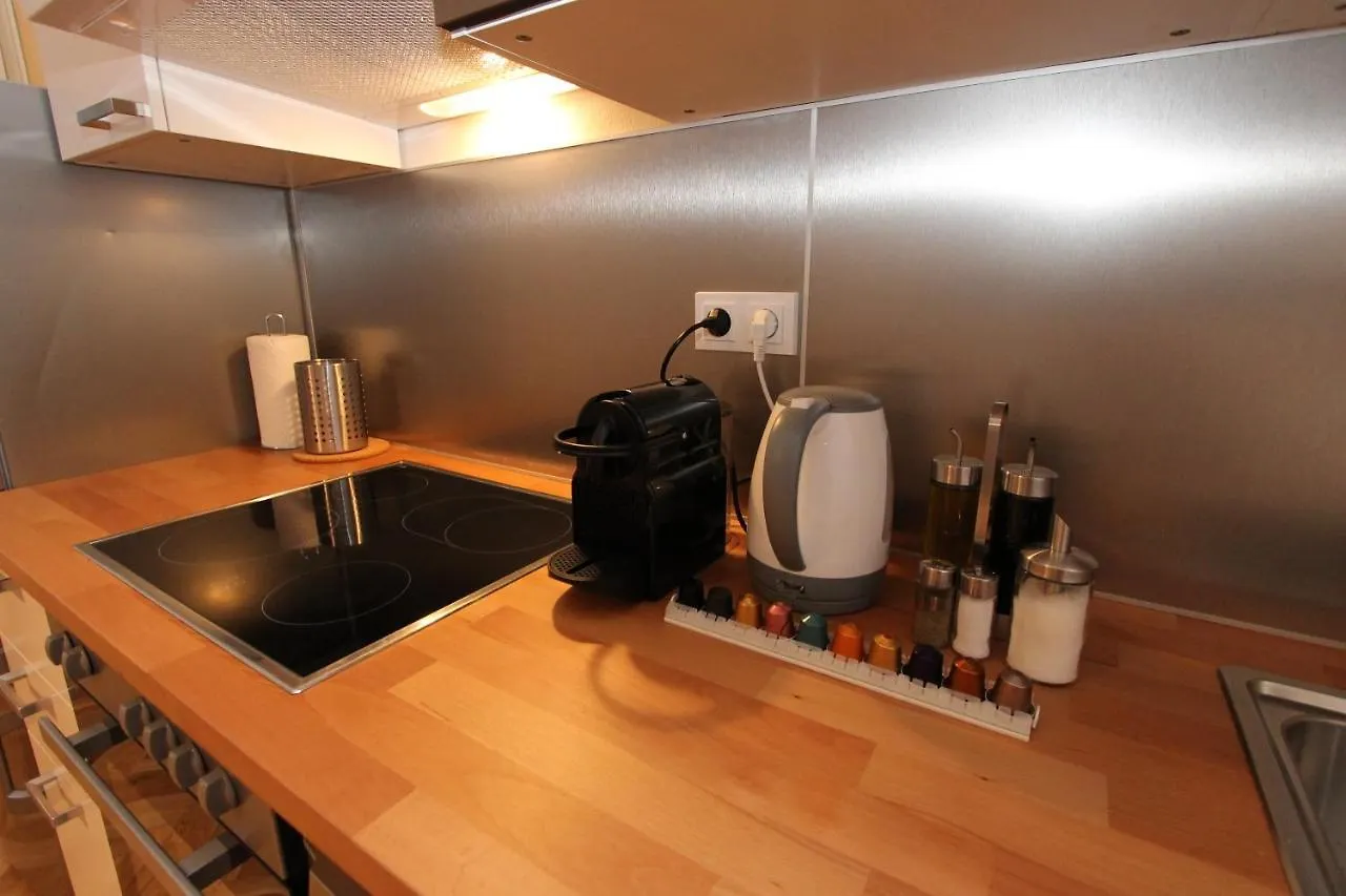 Zizka Home Apartments Prag