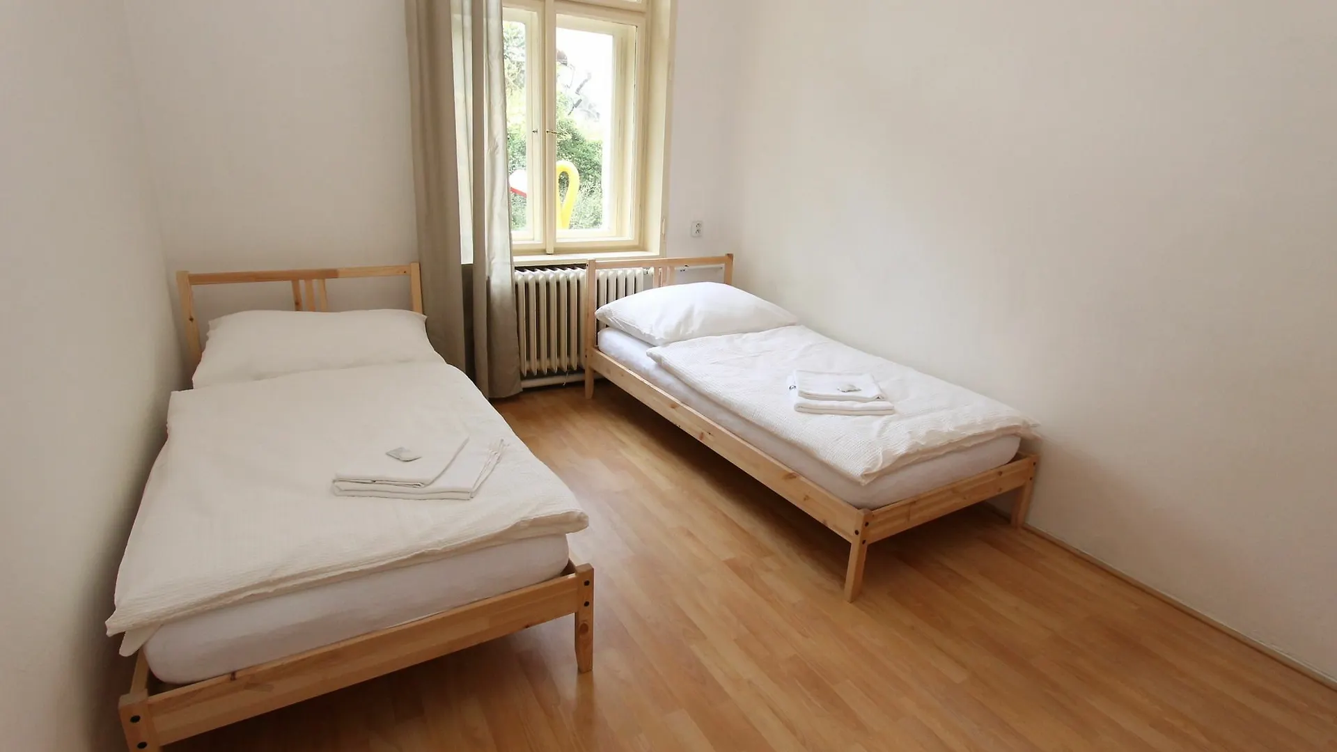 Zizka Home Apartments Prag