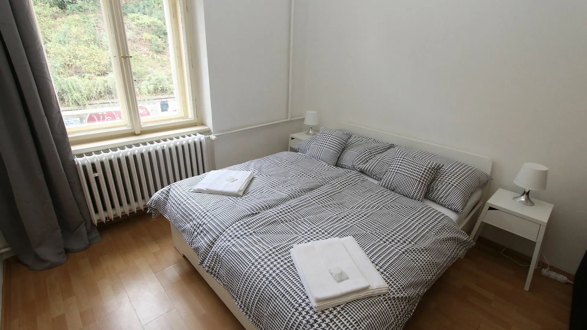 Zizka Home Apartments Prag